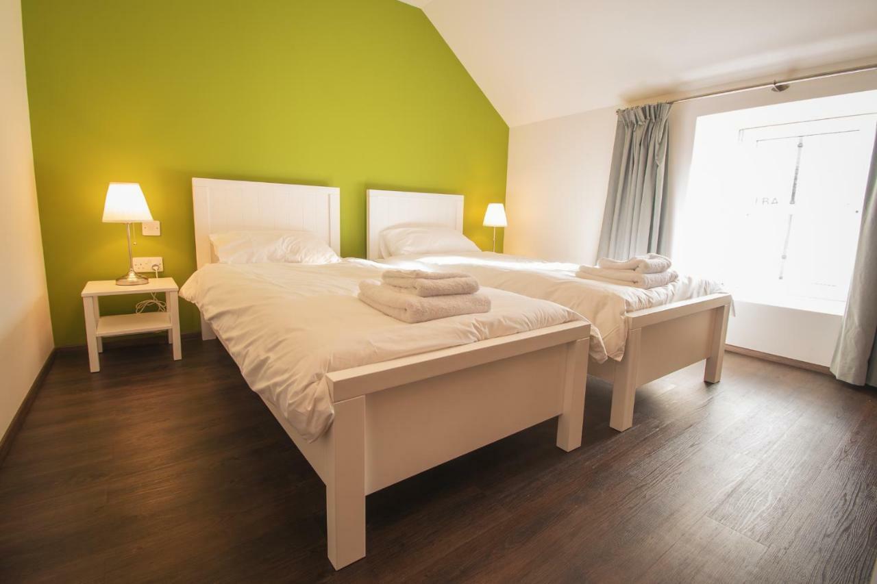 The Saddlers House - The Best Price Per Bed Βίλα Bowmore Εξωτερικό φωτογραφία